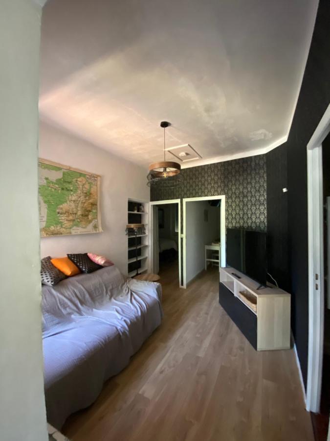 Ocra Pure Apartment Roussillon  Bagian luar foto